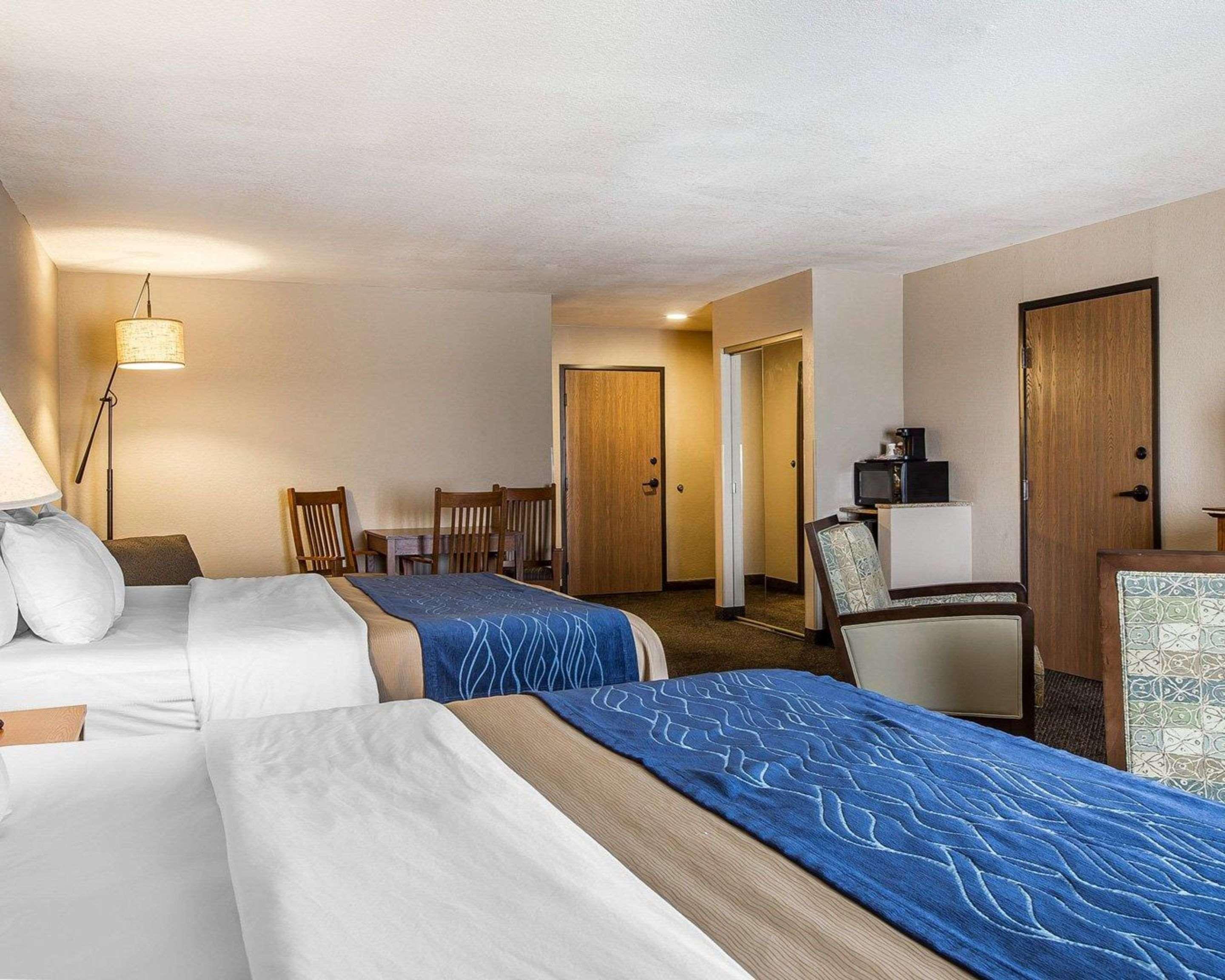 Comfort Inn & Suites Блу-Ридж Екстер'єр фото