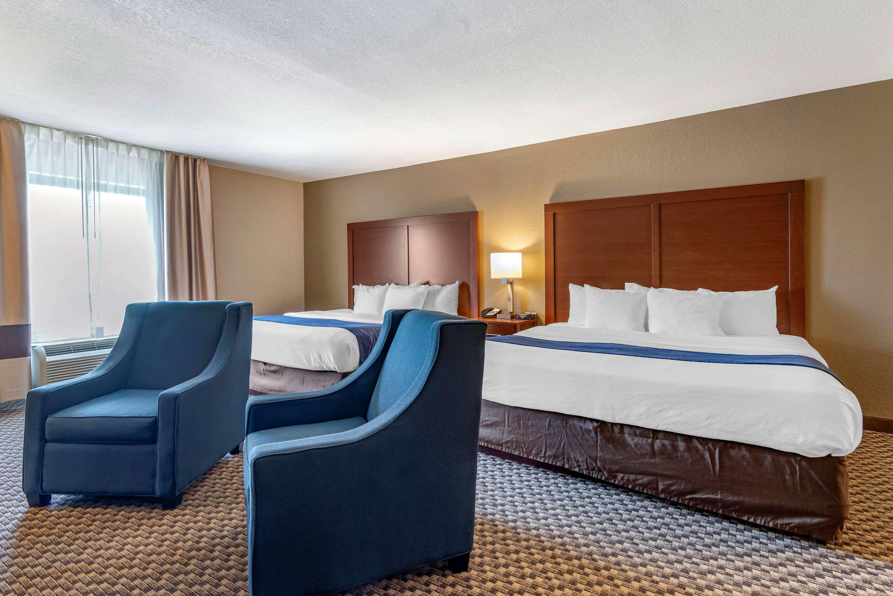 Comfort Inn & Suites Блу-Ридж Екстер'єр фото