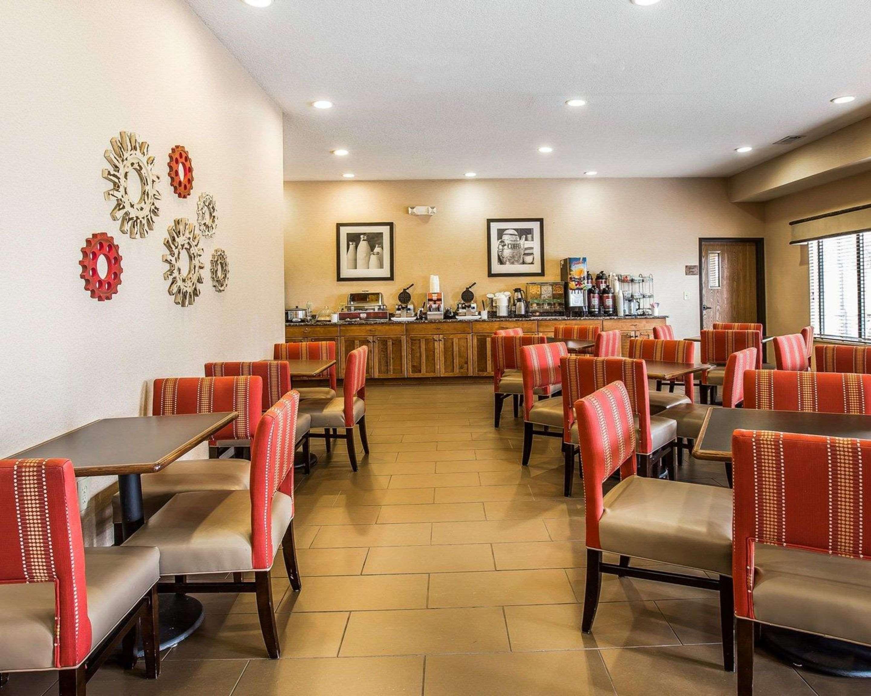Comfort Inn & Suites Блу-Ридж Екстер'єр фото